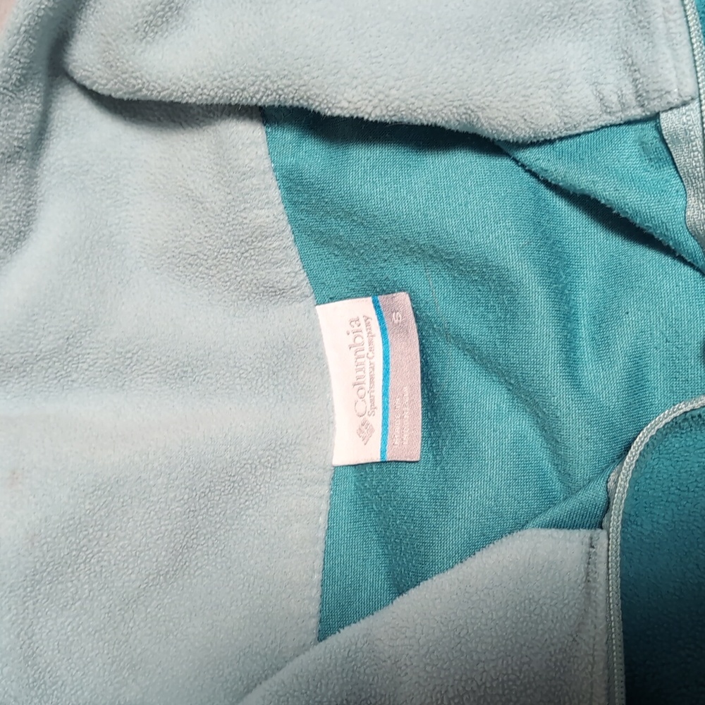 1/4 zip pullover - Picture 2 of 4